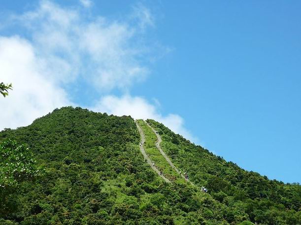 梧桐山风景区二号园道南段边支治理工程施工